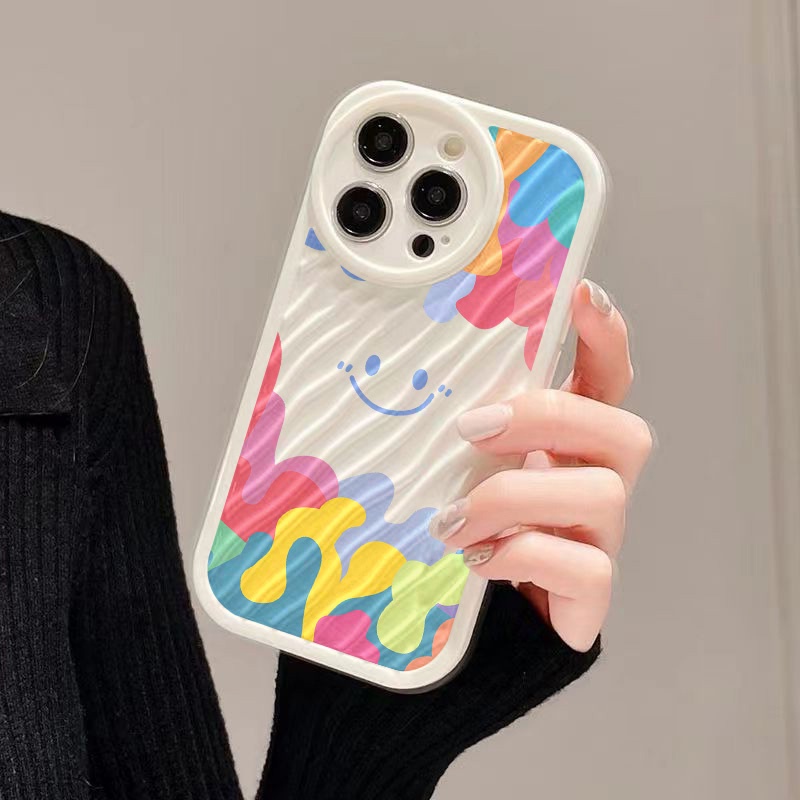 IPHONE Smile Face Dengan Graffiti Warna-Warni Riak Air Casing Ponsel Kompatibel Untuk Iphone11 13 12 14 Pro MAX 14 Plus XR X XS MAX 7Plus 8Plus 7 8 SE 2020 2022 Sarung Tahan Guncangan