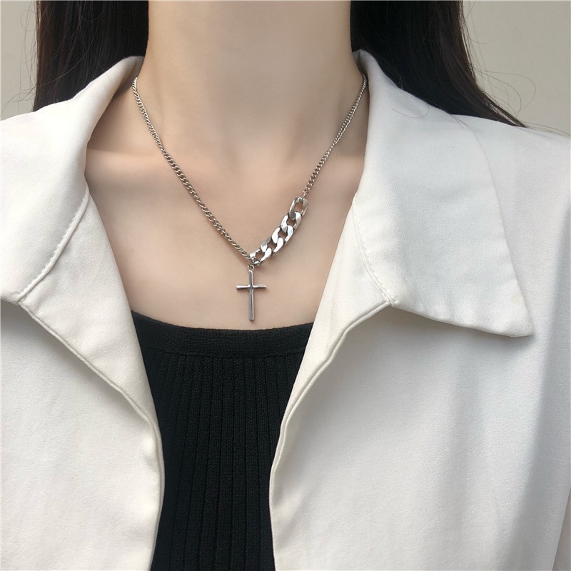 Kalung Salib ins Gaya Keren Influencer Kepribadian Necklace