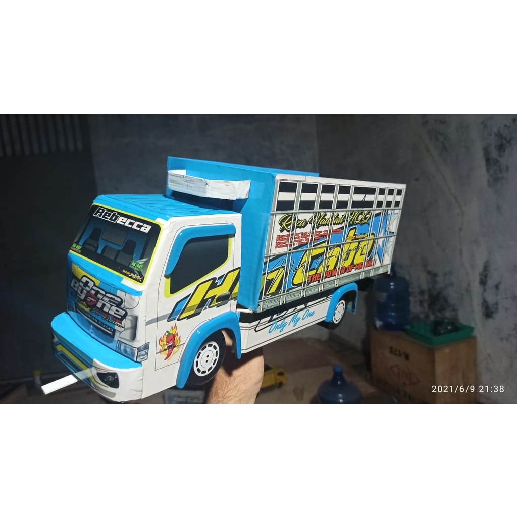 MINIATUR TRUK OLENG JUMBO TERMURAH (OLENG)