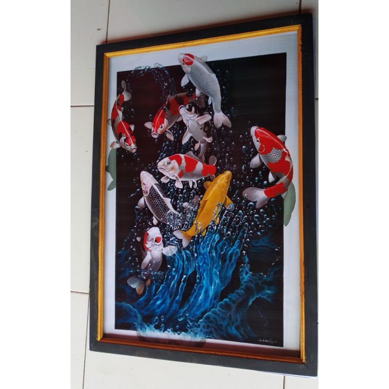 lukisan cetak ikan koi terbang 3D plus Bingkai ukuran 65×45