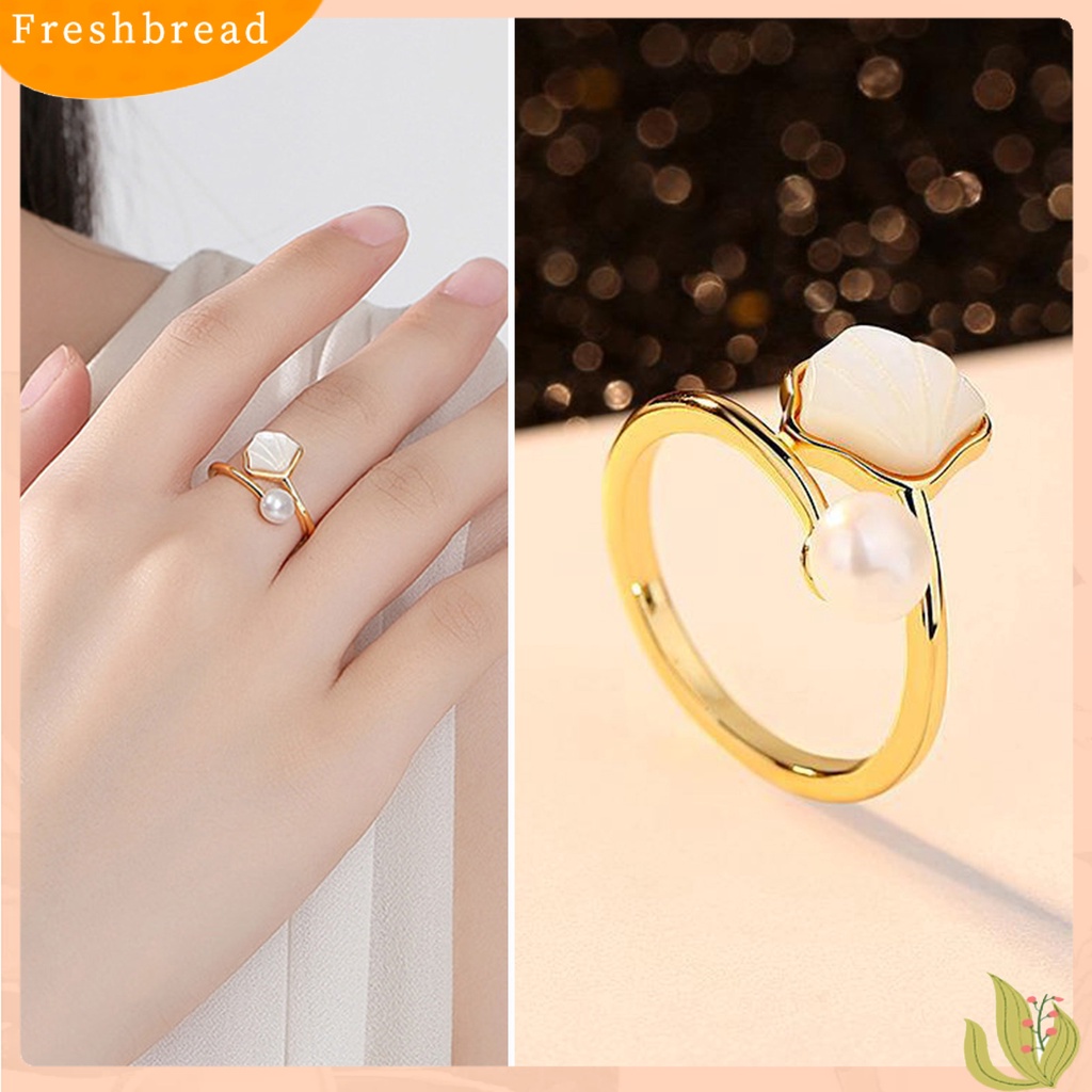 &lt; Freshbread &gt; Wanita Cincin Buatan Mutiara Bentuk Kerang Adjustable Terbuka Vintage Hias Luster Halus Tepi Buku Jari Cincin Untuk Prom