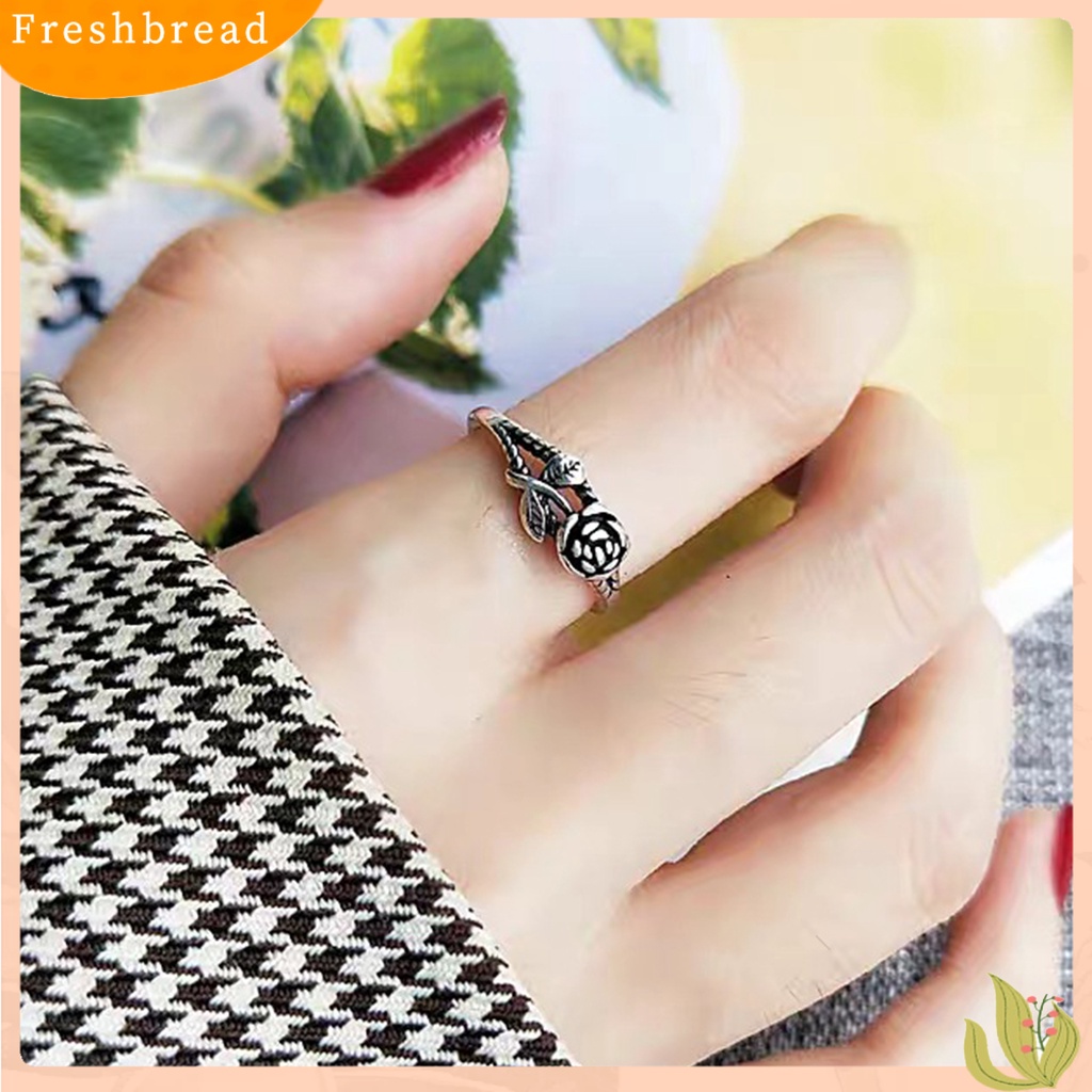 &lt; Freshbread &gt; Wanita Vintage Rose Finger Ring Fashion Alloy Circlet Hadiah Perhiasan Punk Sederhana