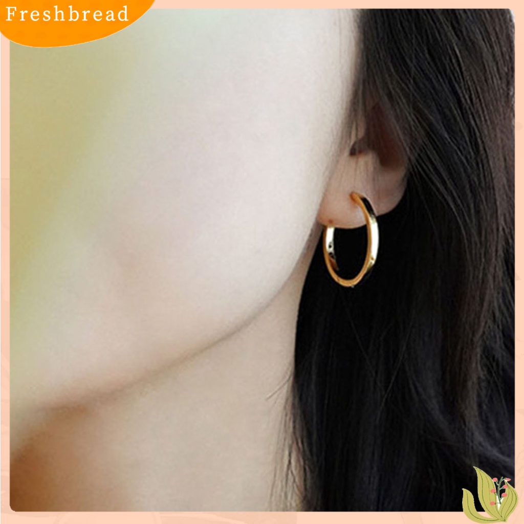 &lt; Freshbread &gt; 1pasang Wanita Anting Hoop Bulat Permukaan Halus Perhiasan Indah Fashion Penampilan Lingkaran Anting-Anting Perhiasan Aksesoris