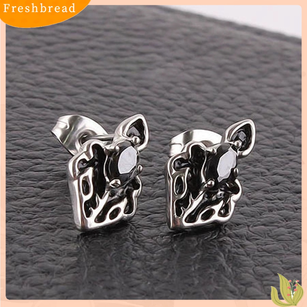 &lt; Freshbread &gt; 1Pc Bersinar Hias Berlian Imitasi Pria Anting Baja Titanium Perisai Bentuk Hip Hop Telinga Stud Perhiasan Aksesori