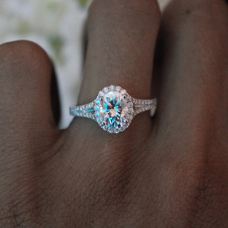 Goldkingdom Fashion Perhiasan Aksesoris Ready Stock Perak Berlapis Telur Angsa Cincin Berlian Perempuan Delapan Hati Delapan Panah Cincin Berlian Oval Karat Perhiasan Pernikahan