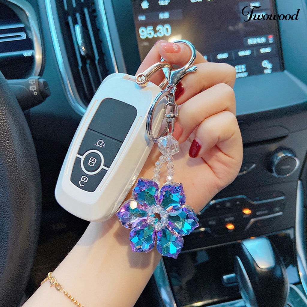 Twowood Key Holder Pengerjaan Halus Eye-catching Tiga Dimensi Poles Tahan Aus Menghias Ramah Lingkungan Kristal Imitasi Snowflake Key Chain Car Decor