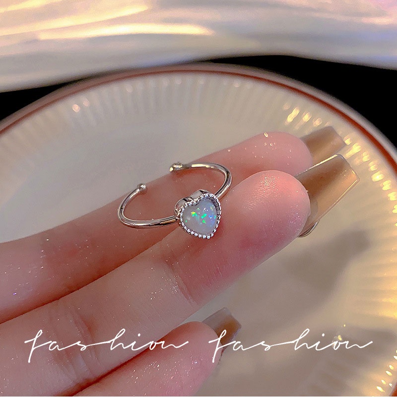 Cincin Pembukaan Hati Moonstone Berlian Imitasi Bahan Alloy Korea Untuk Wanita