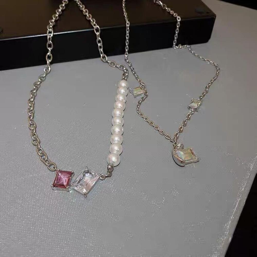 Mxbeauty Kalung Wanita Pesta Keren Mutiara Mengkilap Retro Kristal Gaya Korea Necklace