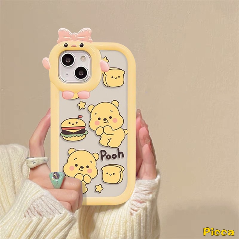 Case Lensa Monster Kecil Ikatan Simpul 3D Kompatibel Untuk iPhone 7Plus XR 11 13 14 12 Pro Max 8 7 6s 6 Plus XS Max X SE 2020 Lucu Winnie the Pooh Teh Susu Kartun Beruang Lembut Tpu Cover