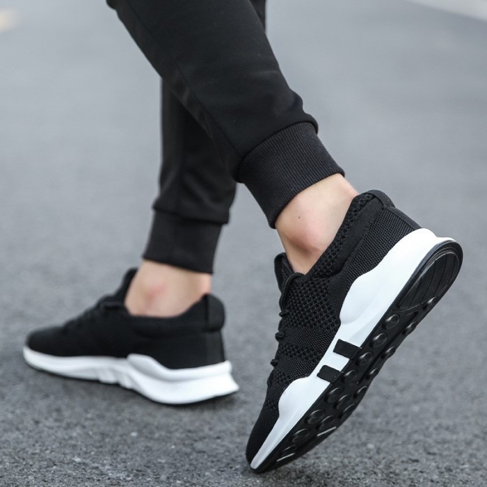 (COD) Leedoo Sepatu Sneakers Pria Import Running Shoes Young Lifestyle EE01 - Hitam, 43