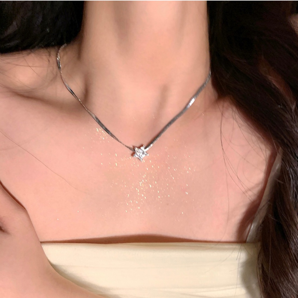 Yeezii Kalung Liontin Bintang Kristal Simple Silver Snake Bone Chain Choker Untuk Aksesoris Perhiasan Wanita