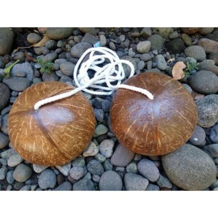 Egrang Batok Kelapa/Mainan Tradisional Egrang Batok Kelapa/Mainan Anak