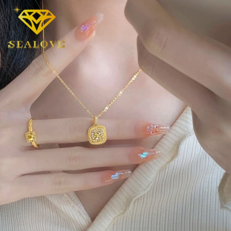 Kalung Titanium Wanita Anti Karat Berlian Kristal Kuning Emas 18K Mewah Cantik Korea Aksesoris Perhiasan