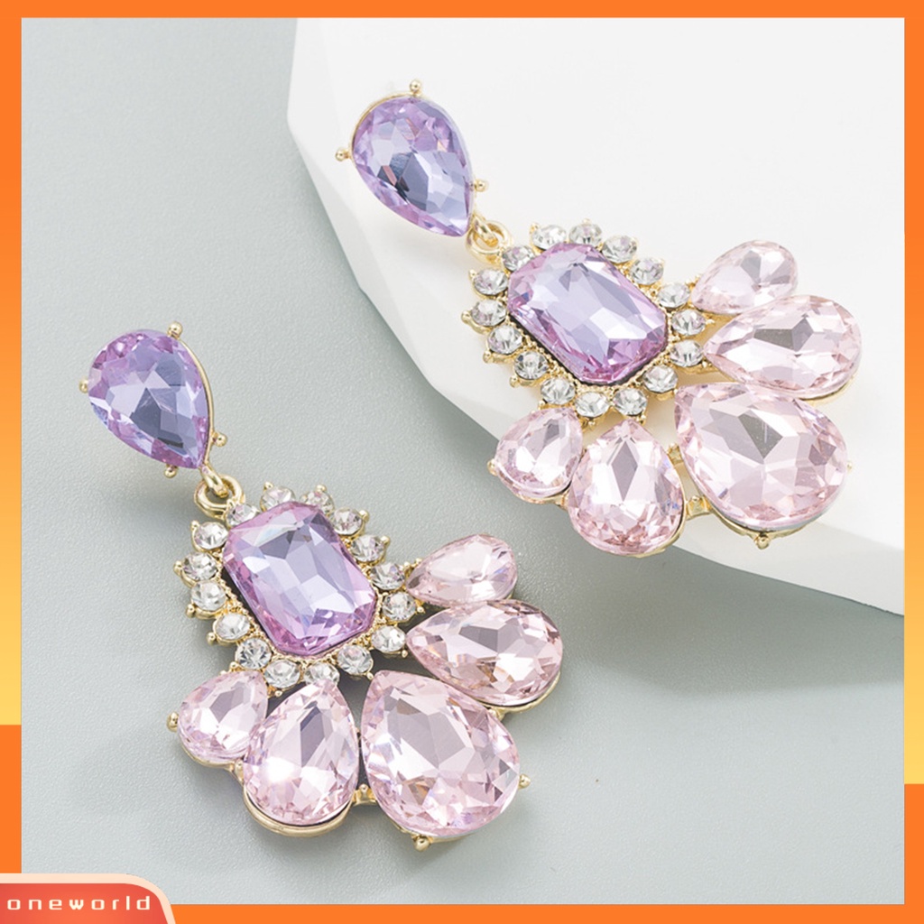 [WOD] 1pasang Anting Warna-Warni Eye-catching Berlian Imitasi Berwarna Semua Pertandingan Mengkilap Elegan Sehari-Hari Memakai Vintage Aksesori Menjuntai Tahan Lama Untuk Pesta