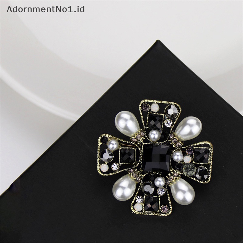 [AdornmentNo1] Vintage Cross Mutiara Bros Wanita Baroque Style Jas Mantel Pin Aksesoris [ID]