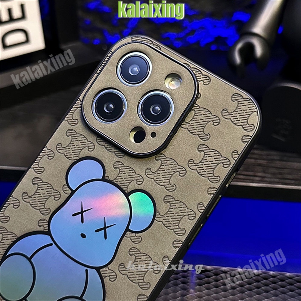 Casing Ponsel Bahan Kulit Suede Laser Motif KAWS Untuk iPhone 14 Pro Max/14Plus14 /14 Pro/13 12 11 Pro Max XR Casing Keras