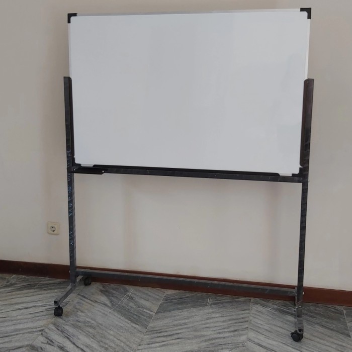 

whiteboard standing 60 x 120cm nonmagnet