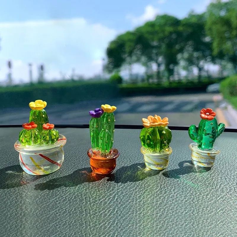 Ornamen Kaktus Simulasi Mini/ Kerajinan Bonsai Miniatur Resin Transparan Untuk Dekorasi Konsol Dasbord Mobil Desktop