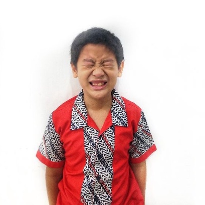 Akamu Shirt (Kemeja Anak Merah Kombinasi Batik)