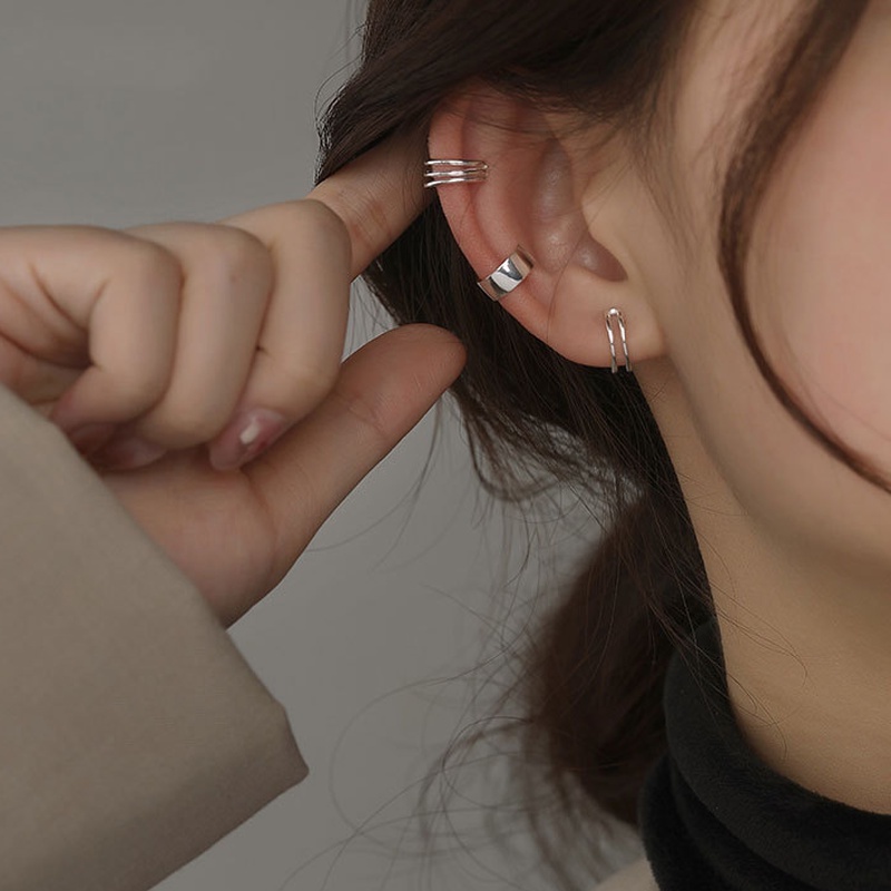 Papaozhu 3 Pcs Trendi Perak Bola Kecil Berongga Geometris Klip Anting Set Untuk Wanita Perempuan Elegan Kupu-Kupu Mutiara Manset Anting-Anting All-match Perhiasan Telinga Pakaian Sehari-Hari