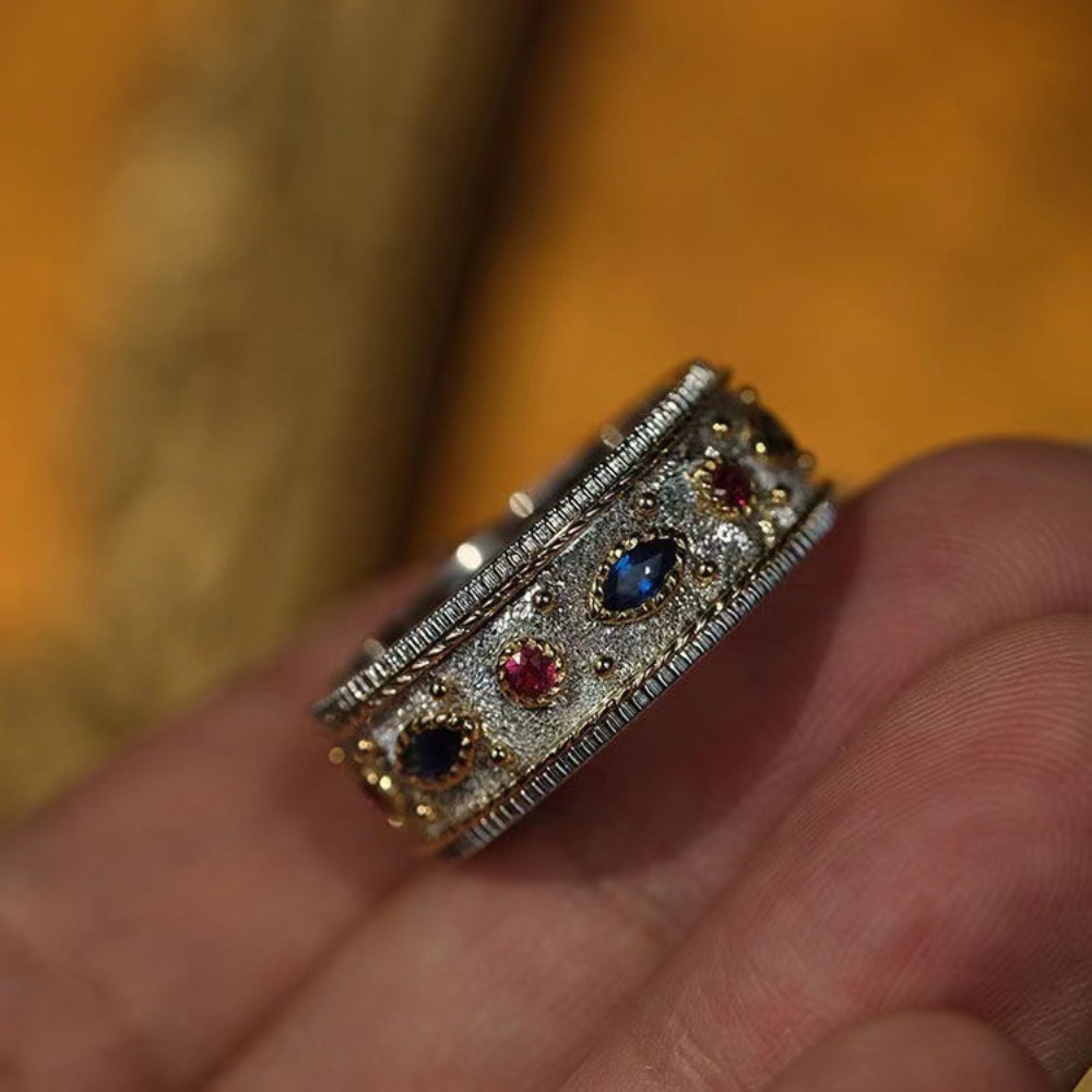 Istana Vintage Cincin Berlian Biru Berlian Merah Berlian Biru Cincin Individu