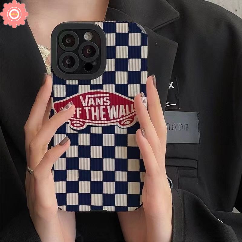 Casing Ponsel Pasangan V-A-N-S Lattic Merek Trendi Kompatibel Untuk iPhone 7Plus 11 12 14 13 Pro MAX XR X XS Max7 8 Plus 8Plus Lembut Shockproof Tekstur Kulit Mewah Case Cover