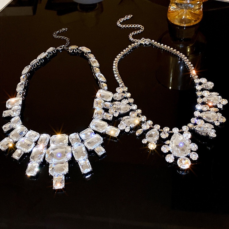 Korea Penuh Berlian Persegi Geometris Kalung Pribadi Berlebihan Klavikula Rantai Serbaguna Elegan Kalung Kalung Perhiasan Untuk Wanita