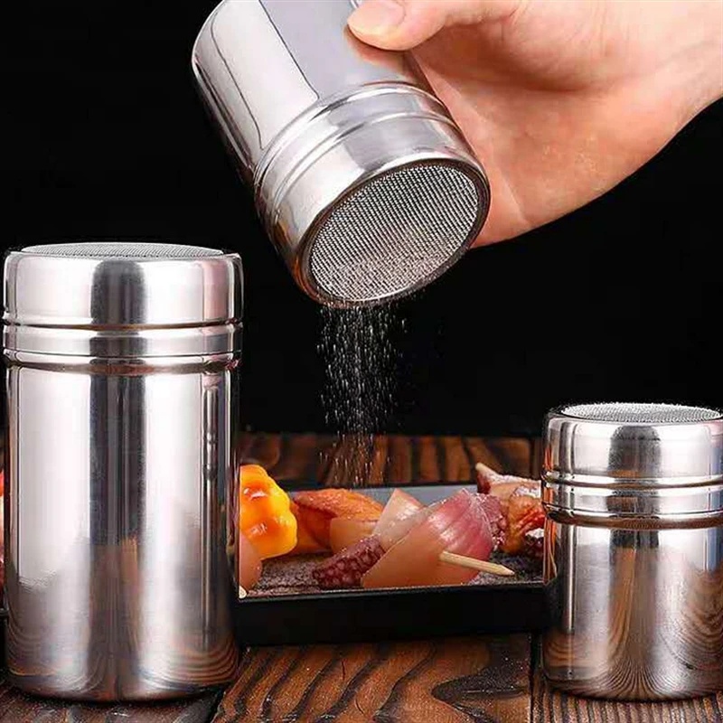 Flour Duster Kitchen Filter Powder Sugar Shaker Dengan Tutup Tabung Dispenser Bubuk Dengan Jaring Lubang Padat Stainless Steel Powder Dispenser Toples Bumbu Pengocok Bubuk Coklat Kopi