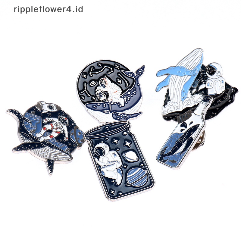 {rippleflower4.id} 1pc Pin Enamel Astronot Dan Paus Adventure Ocean Botol Bros Tas Kerah Pin~