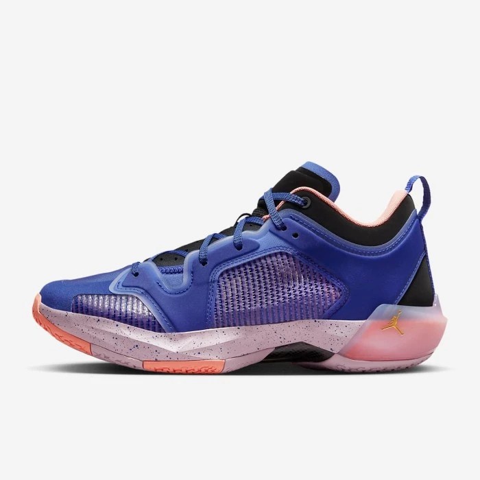 Sepatu basket NIKE Air Jordan 37 Low (XDR) "Lapis" DQ4123-400