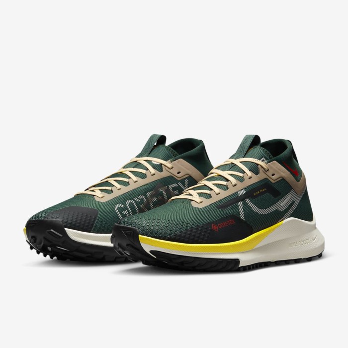 Sepatu nike React pegasus trail 4 gore-tek "Green" - green, 40