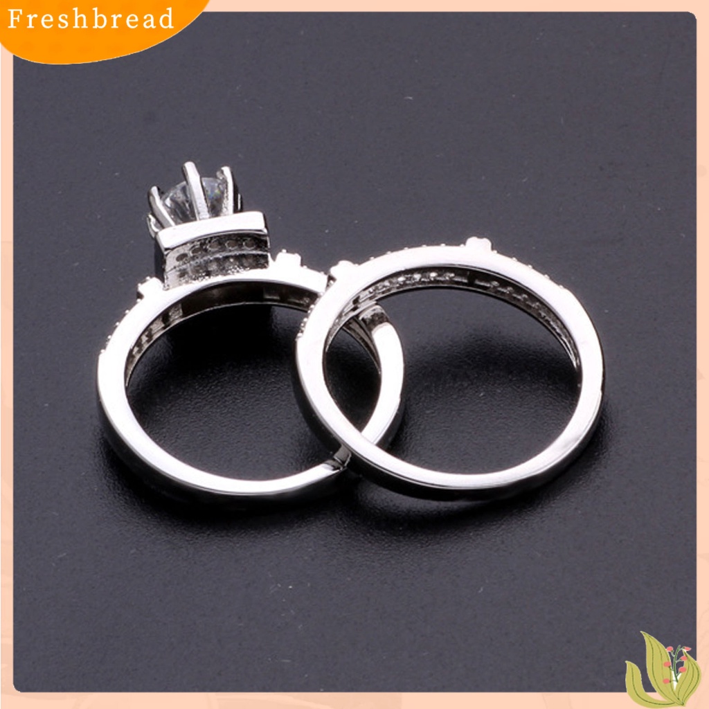 &lt; Freshbread &gt; 1pasang Cincin Couple Geometris Berlian Imitasi Perhiasan Cincin Kilau Terang Indah Untuk Pernikahan