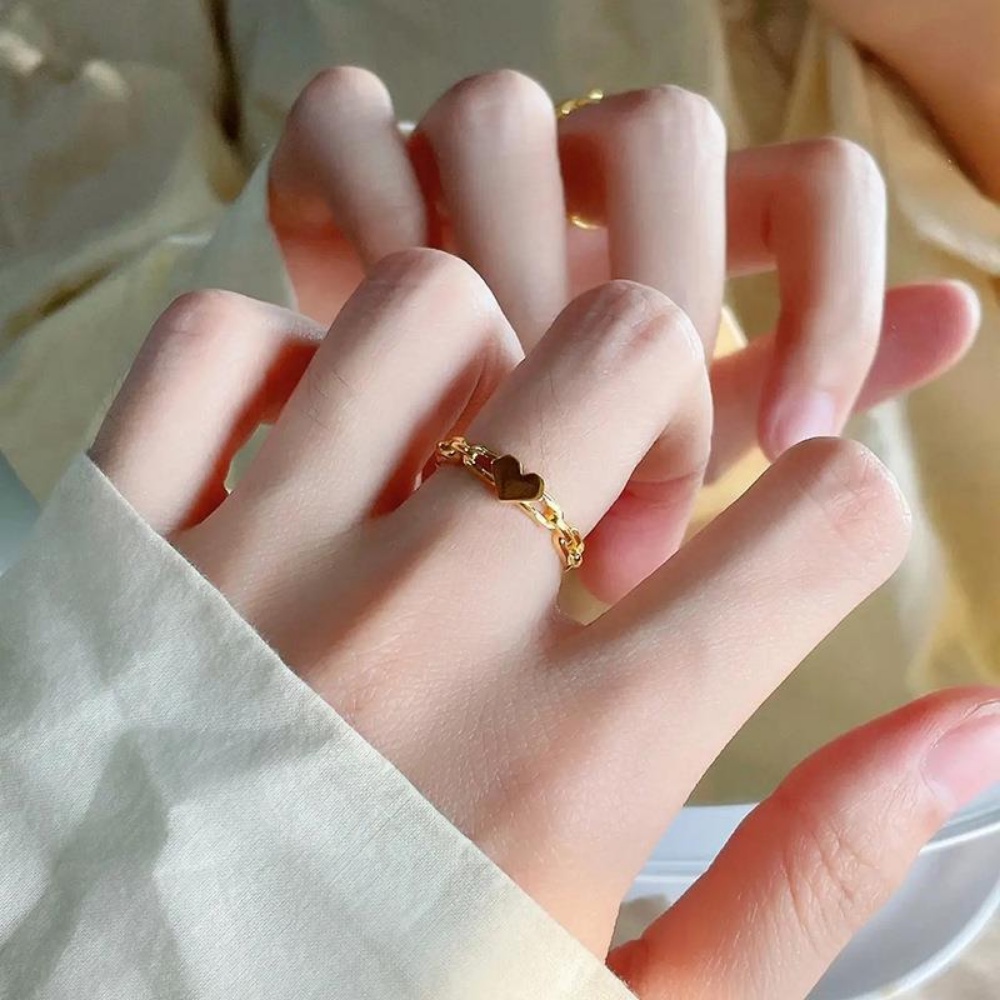 Cincin Cinta Rantai Baru Sederhana Tidak Luntur Cincin Jari Telunjuk Rasa High-end Wanita Cincin Kepribadian Fashion Untuk Pacar Perhiasan Hati Manis