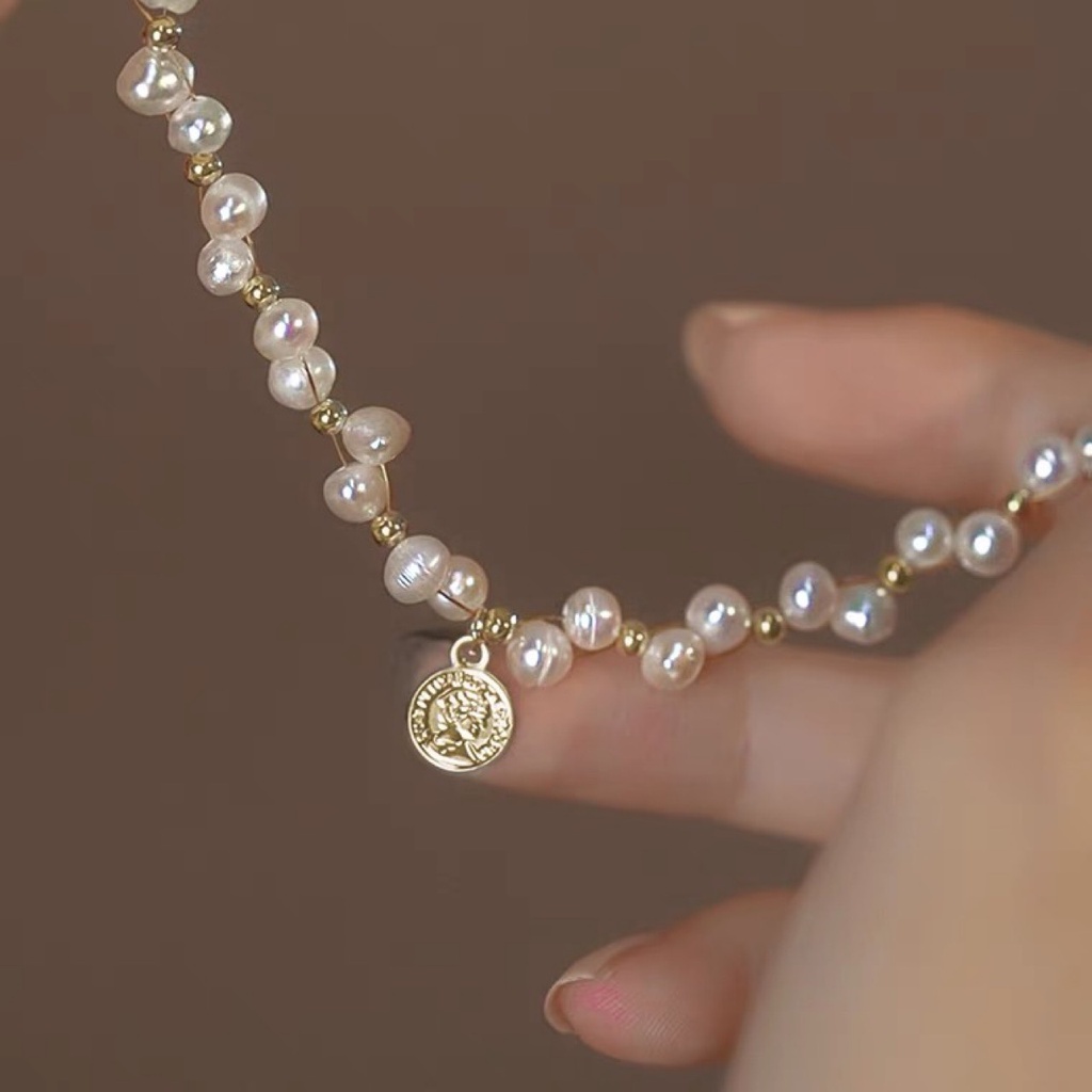 Kalung Liontin Potret Mutiara Vintage Untuk Wanita Rantai Klavikula