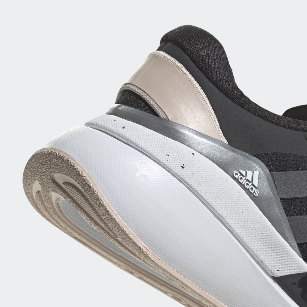 adidas RUNNING Sepatu Brevard Wanita HP9843