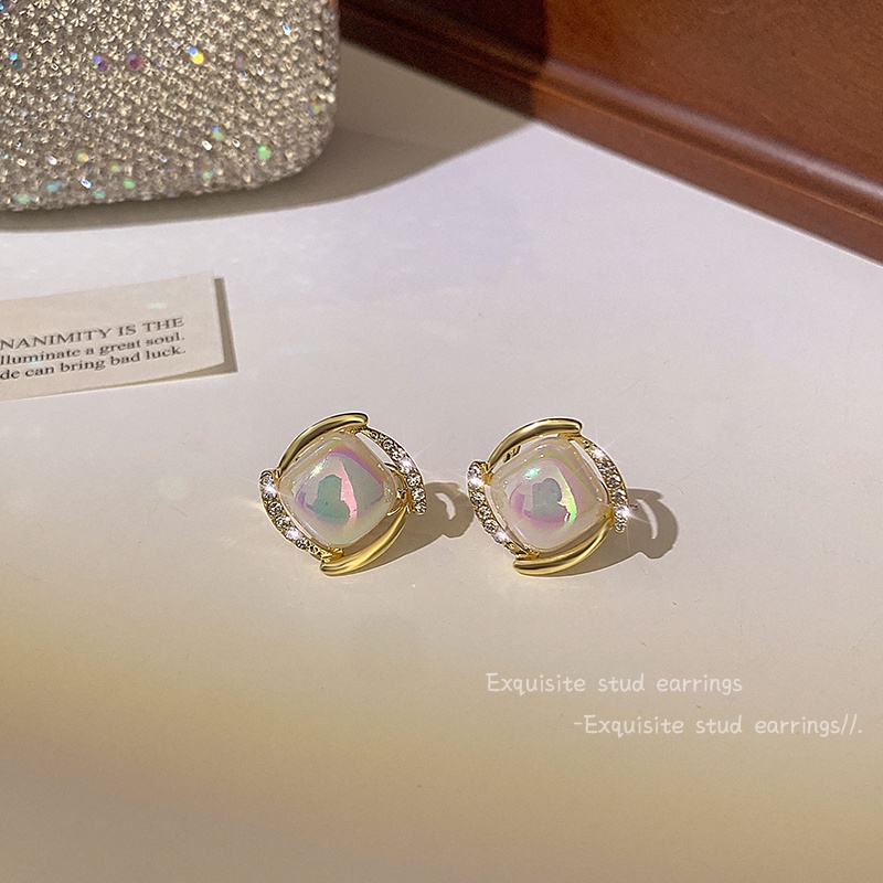 Anting Mutiara Berwarna Persegi Berlian Berkilau lady Korea