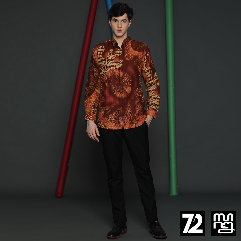 KEMEJA BATIK PRIA Dobby Slimfit Lengan Panjang Parang Premium Alardo Warna Merah Maroon 723552 Cap 72 - Baju Kemeja Atasan Pakaian Setelan Batik Pria Cowok Laki Laki Remaja Keluarga Kantor Lengan Panjang Modern Slimfit Slim Fit Premium Kekinian