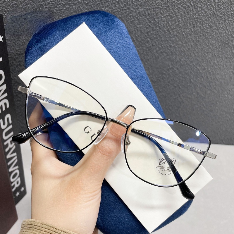 (YUZHU) Vintage Fashion Metal Cat Eye Eyeglasses Lensa Yang Dapat Diganti Kacamata Bingkai Kecil Untuk Wanita