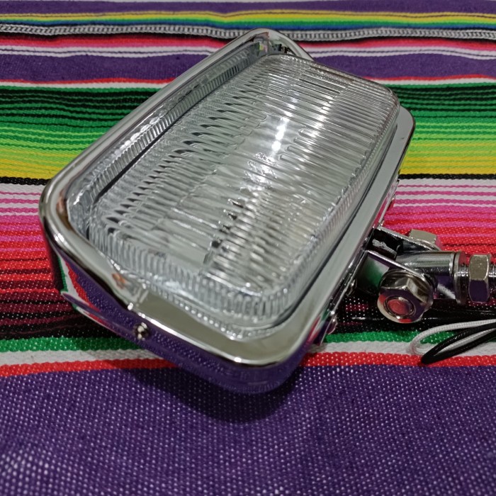 LAMPU DEPAN TRADITIONAL CHOPPER KOTAK PERSEGI BAHAN BESI KACA