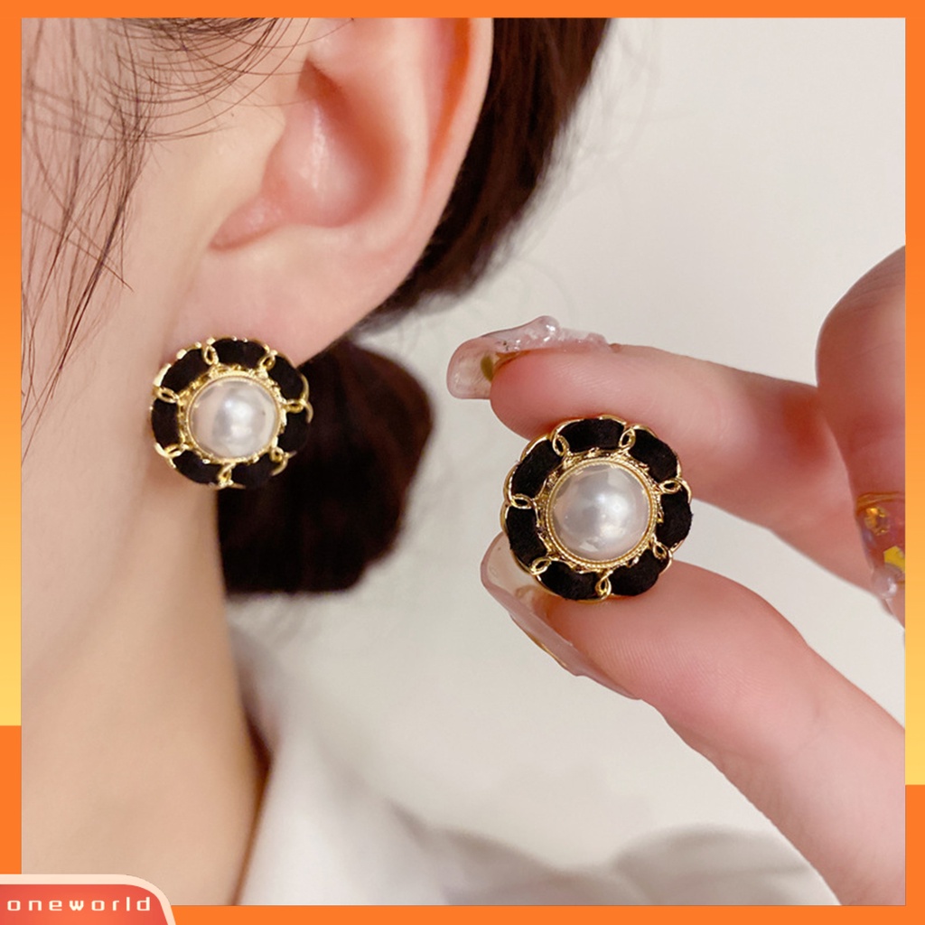 [WOD] 1pasang Anting Stud Temperamen Elegan Minimalis Geometris Electroplating Hias Hadiah Mutiara Imitasi Ear Studs Wanita Pesona Perhiasan Untuk Pacaran