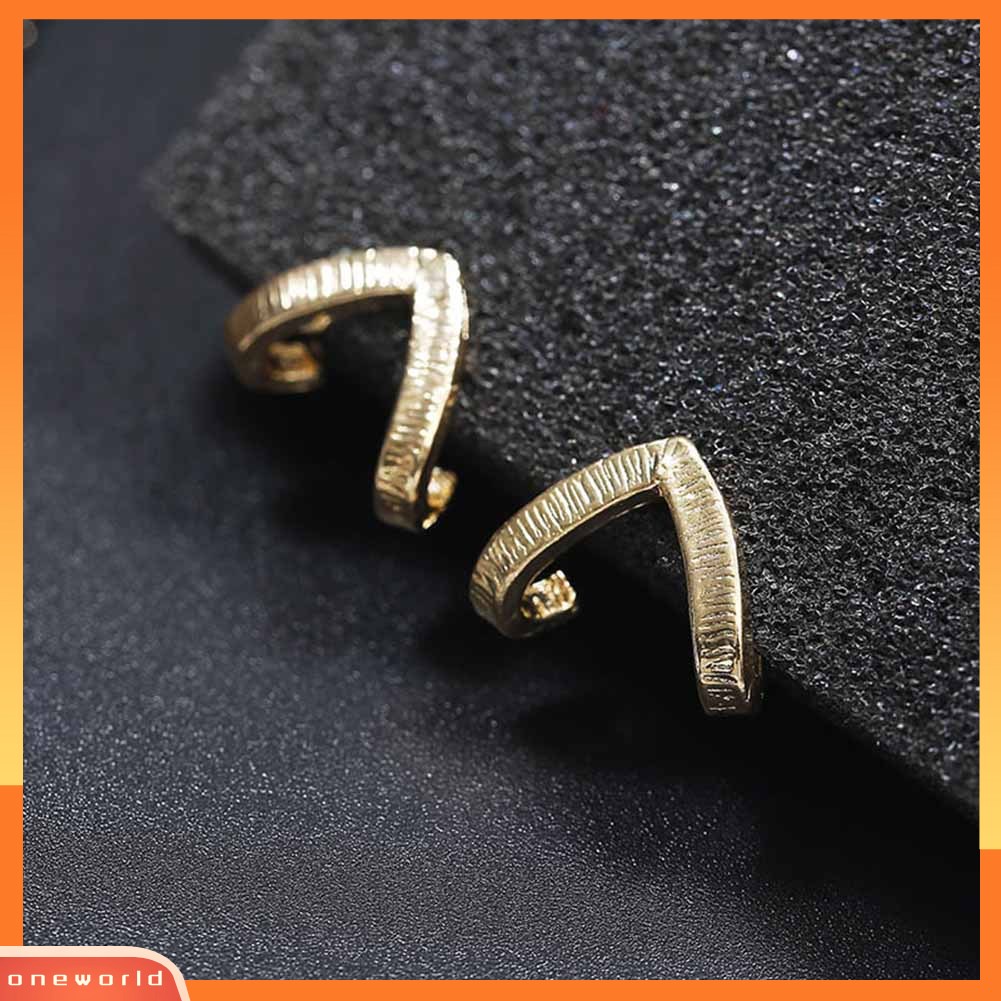 [WOD] Wanita V Shaped Ear Studs Anting Minimalis Pesta Perhiasan Hadiah Ulang Tahun