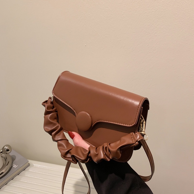 Tas baru wanita tas Messenger retro keriput bahu portabel warna solid tas persegi kecil