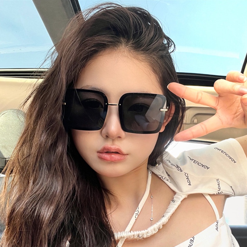 Fashion Oversized Square Sunglasses Untuk Wanita Kacamata Tabir Surya UV Pantai