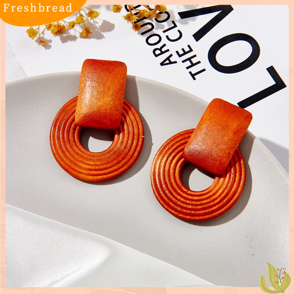 &lt; Freshbread &gt; 1pasang Anting Wanita Berongga Keluar Bulat Perhiasan Manik-Manik Berlebihan Earrings Untuk Liburan