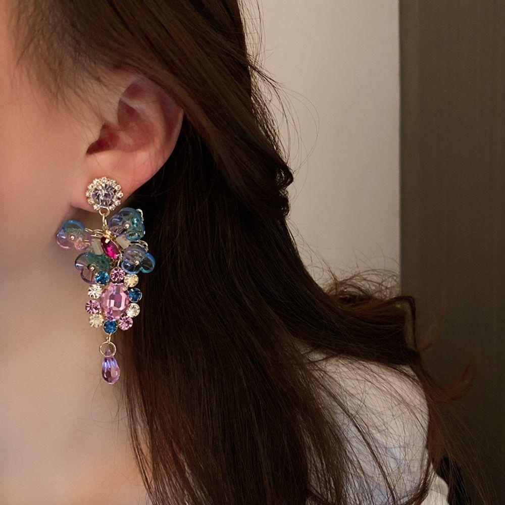 Lily Women Earrings Desain Baru Anting Asimetris Retro