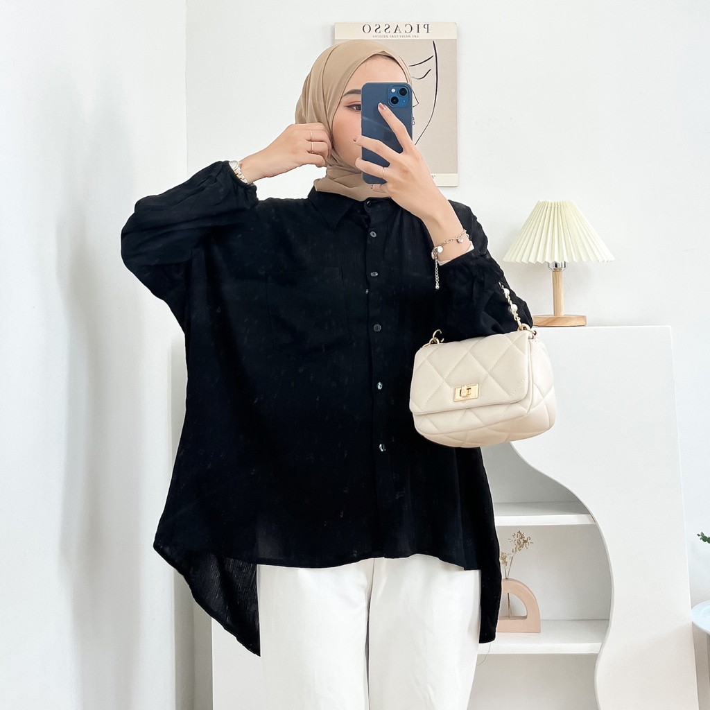 Clara Kemeja Blouse Atasan Wanita Oversize Bahan Rayon Crinkle