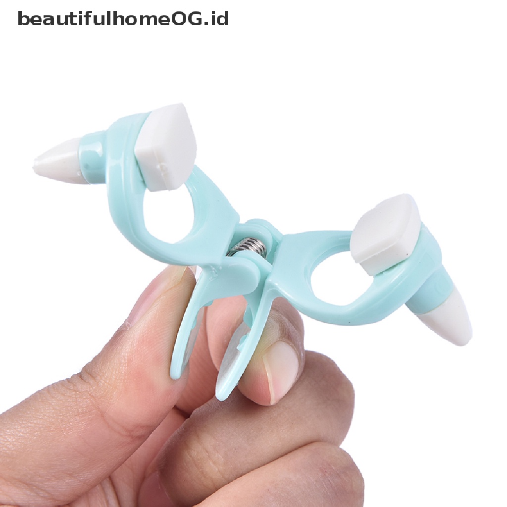 // Beauty// 1PC Nose Up Lifg Shaping Clip Bridge Pengecil Pembentuk Hidung Alat Kecantikan **