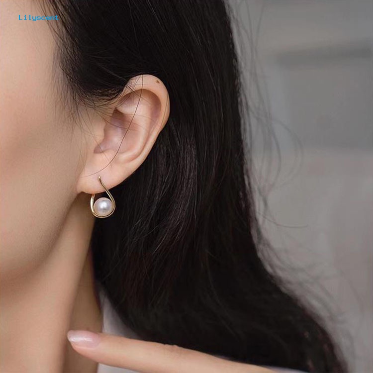 Lilyscent 1pasang Anting Ringan Aksesoris Pakaian Wanita Halus Elegan Hoop Earrings Light Luxury