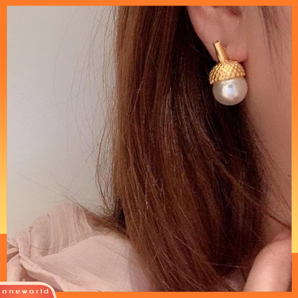 [EONE] 1pasang Anting Pejantan Mutiara Imitasi High Gloss Electroplating Geometris Tahan Aus Dekorasi Hypoallergenic Fashion Wanita Liontin Anting Fashion Perhiasan