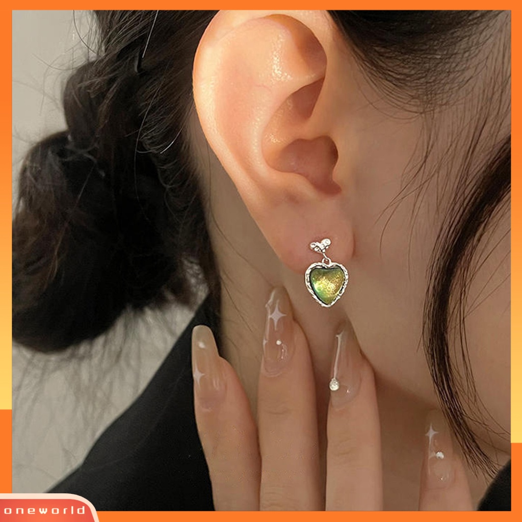 [EONE] 1pasang Anting Wanita Shiny Eye-catching Geometris Pengerjaan Halus Menawan Dekorasi Hypoallergenic Bentuk Hati Liontin Anting Perhiasan Aksesori